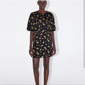 Zara Women’s Size L Black/Yellow Floral Mini Dress With Cape Like Sleeves